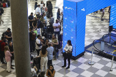 Movimento intenso no saguão de embarque do aeroporto de Congonhas