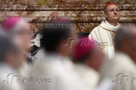 Cardinal Gambetti presides over Holy Thursday mass as Pope's attendance remains uncertain