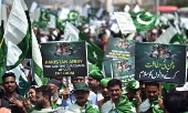 University students rally in solidarity with the Pakistani armed forces in in Karachi