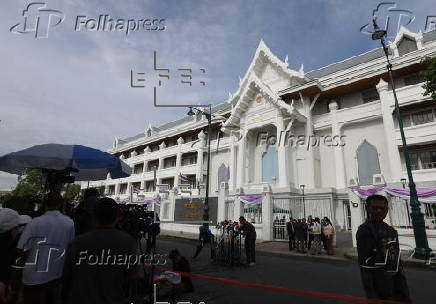 Thailand?s Supreme Court call for more witnesses in former Prime Minister Thaksin Shinawatra?s trial