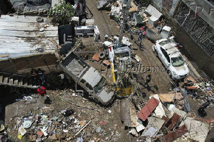 Fuertes lluvias afectan colonias en el occidente de México