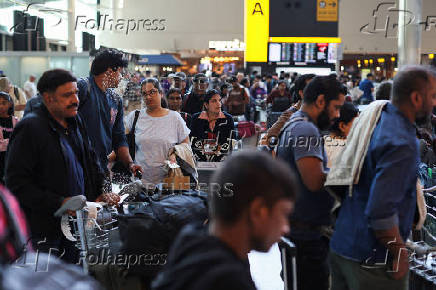 Suspension of outbound flights at Heathrow Airport
