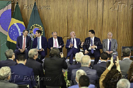 Presidente Lula anuncia MP Brasil Soberano