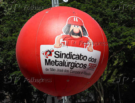 Manifestação Contra Escala 6X1 na Av. Paulista em São Paulo