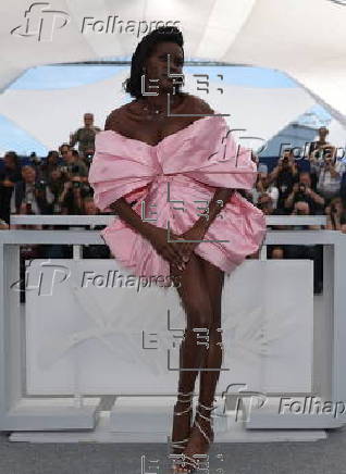 Aisha Can't Fly Away - Photocall - 78th Cannes Film Festival