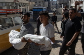Over 25 killed in Israeli airstrike on restaurant, market in Gaza
