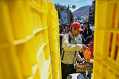 Long lines for basic goods amid shortages and rising prices, in La Paz