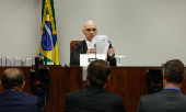 Alexandre de Moraes interroga Bolsonaro no Supremo por tentativa de golpe