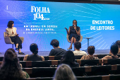 Seminário Folha reúne colunistas em evento com leitores