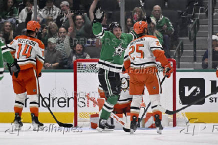 NHL: Anaheim Ducks at Dallas Stars
