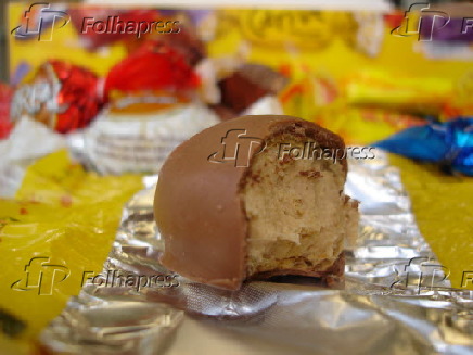 Caixa de chocolate da marca Garoto