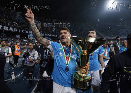 Serie A - Napoli v Cagliari