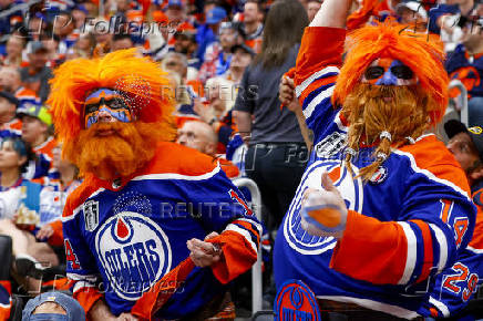 NHL: Stanley Cup Playoffs-Dallas Stars at Edmonton Oilers