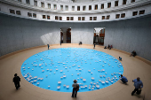 The artwork clinamen by artist Celeste Boursier-Mougenot Paris