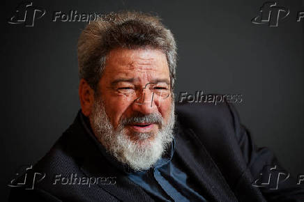 Cortella celebra 50 anos de carreira com novo livro
