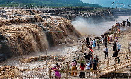 Hukou Waterfall on the Yellow River in Yichuan County