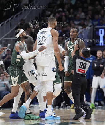 NBA: Minnesota Timberwolves at Milwaukee Bucks