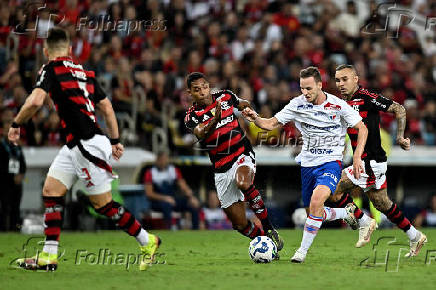 Partida entre Flamengo e Fortaleza válida pelo Campeonato Brasileiro 2025.