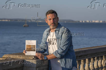 Una novela se sumerge en el naufragio del 'Reina Regente' en las costas de Cádiz