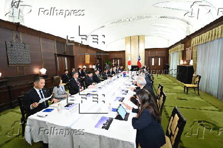 Japan-Chile summit meeting in Tokyo
