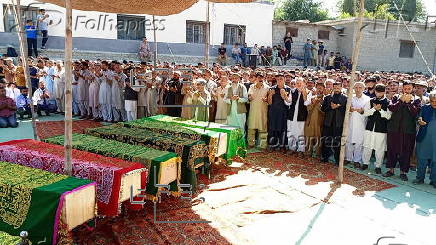 Mass funeral of 8 volunteers killed in a landslide near the Chinese border in Gilgit
