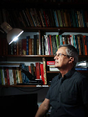 Retrato do escritor e sociólogo Reginaldo Prandi 