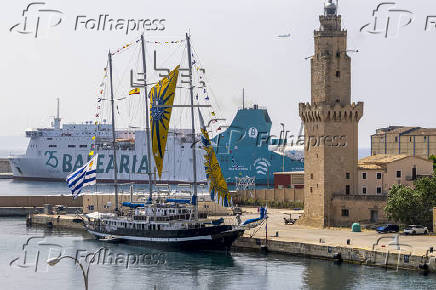 El buque escuela de la Armada de Uruguay, 'Capitán Miranda' atraca en el puerto de Palma de Mallorca