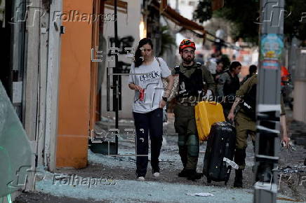 Iranian missiles hit Tel Aviv