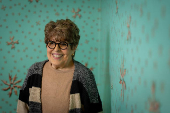 Regina Silveira participa da abertura da exposição 