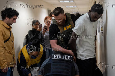 U.S. federal immigration officers at immigration court in New York