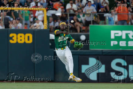 MLB: San Francisco Giants at Athletics