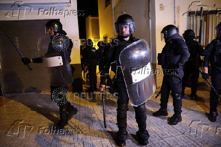 Anti-migrant unrest following an attack on elderly man by unknown assailants, in Torre Pacheco