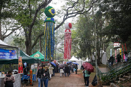 Primeiro dia da 45ª edição da Festa das Cerejeiras