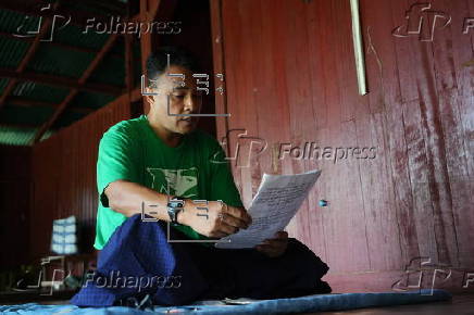 Myanmar prisoners of war held in rebel camp