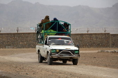Refugees deported from Pakistan arrive in Afghanistan