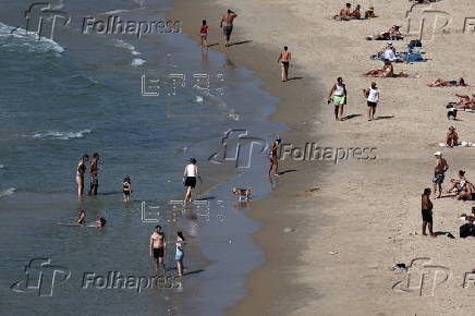 Daily life at Tel Aviv beach