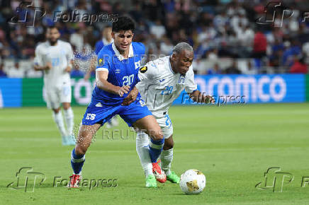 Soccer: Concacaf Gold Cup-Group Stage-El Salvador at Honduras