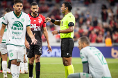 BRASILEIRO B 2025, ATHLETICO-PR X CHAPECOENSE