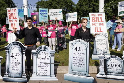 Protests ahead of debate on the assisted dying bill in Parliament