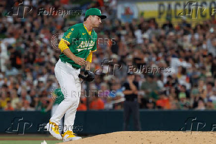 MLB: San Francisco Giants at Athletics