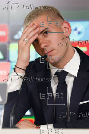 Presentación de Franco Mastantuono