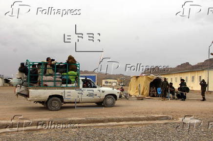 Refugees deported from Pakistan arrive in Afghanistan