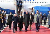 Miguel Díaz-Canel llega a Rusia para asistir a la conmemoración del Día de la Victoria sobre el nazismo alemán