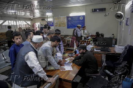 Afghanistan passport directorate holds press conference on printing capacity in Kabul