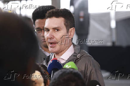 Ministro das cidades jader filho no lançamento do programa periferia viva em osasco