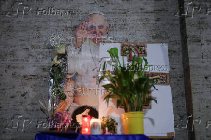 Pope Francis' coffin is transferred to St. Peter's Basilica