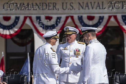 Toma de posesión de Charles A. Chmielak como nuevo comandante de las fuerzas navales estadounidenses en Rota