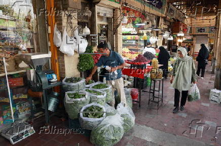 Daily life in a bazaar in Tehran amid ceasefire with Israel