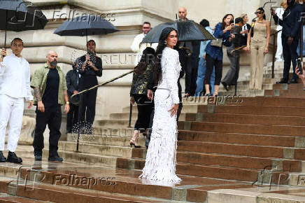 Guests arrive at Schiaparelli Haute Couture Fall/Winter 2025-2026 show in Paris