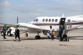 Fire evacuees arrive in Winnipeg
